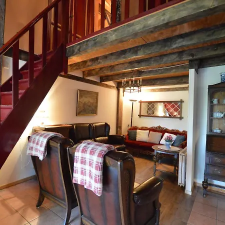 Dom wakacyjny In Nieuwleusen Near And Nature Bergen op Zoom